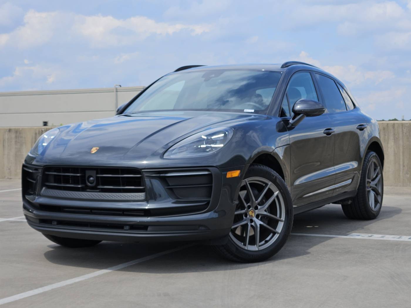 2025 Porsche Macan Standard — SUV — 1,852 mi — Dallas, TX
