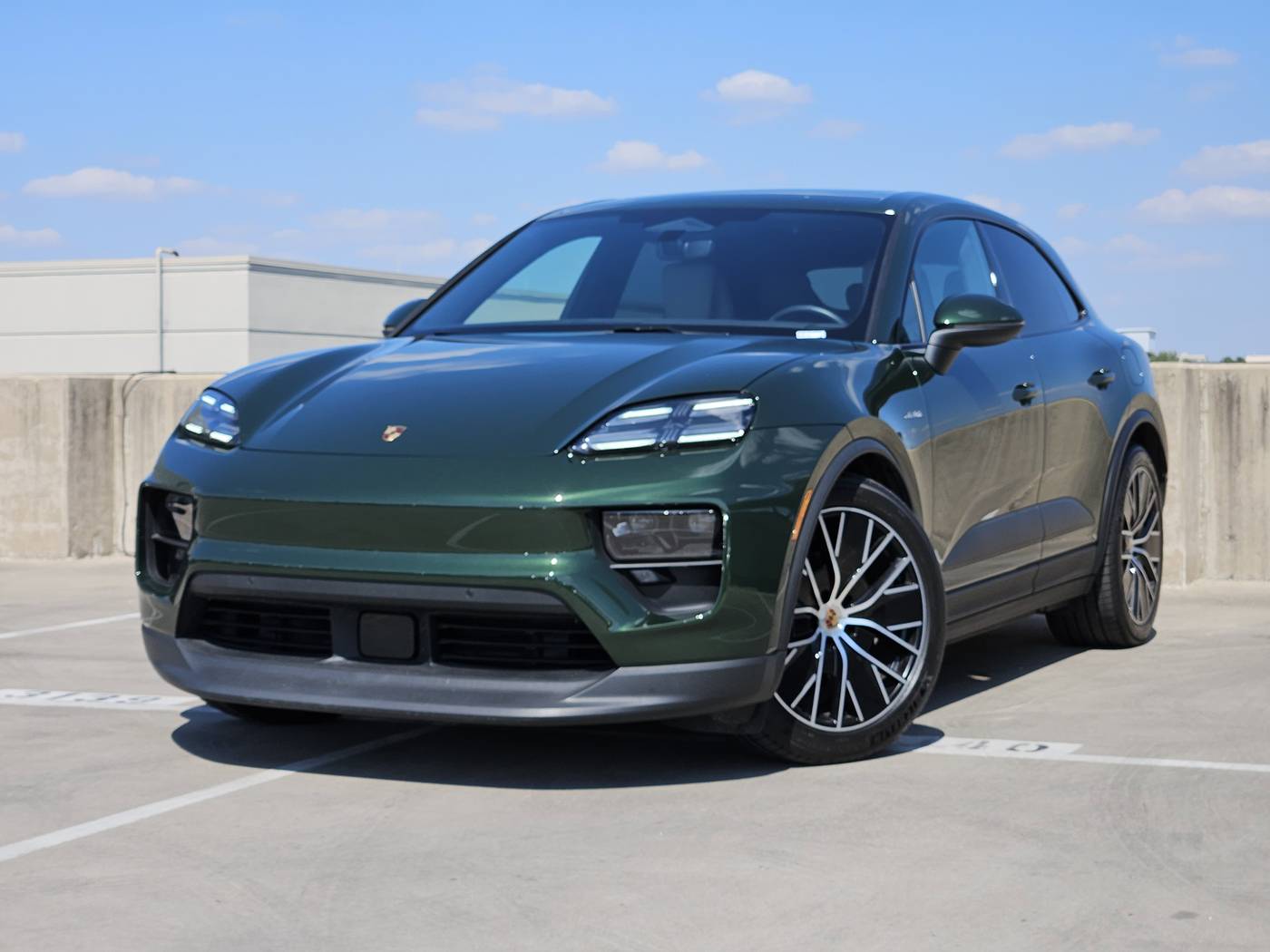 2025 Porsche Macan Electric 4 — SUV — 15 mi — Dallas, TX