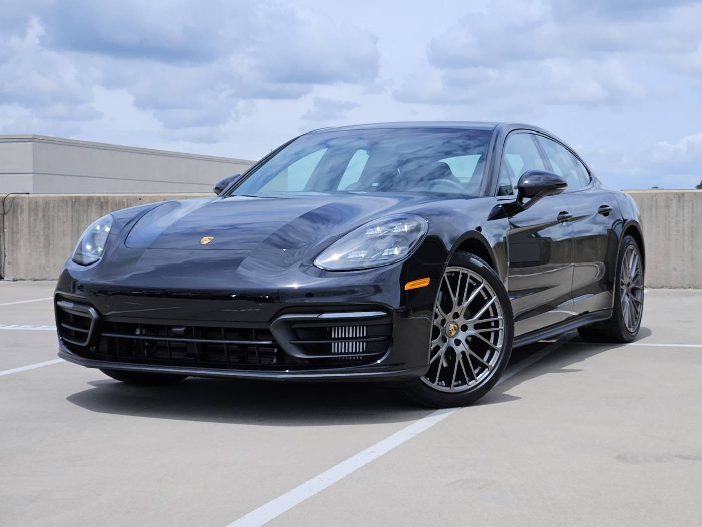 2022 Porsche Panamera 4 Platinum Edition — Hatchback — 1,692 mi — Dallas, TX