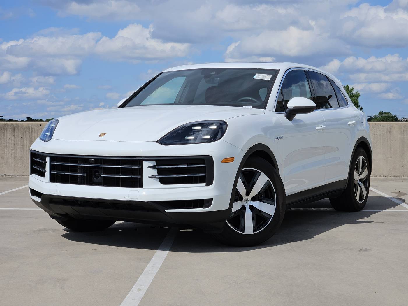 2024 Porsche Cayenne E-Hybrid — SUV — 3,506 mi — Dallas, TX