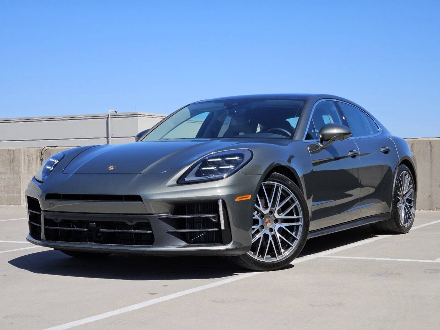 2025 Porsche Panamera 4 — Sedan — 2,229 mi — Dallas, TX