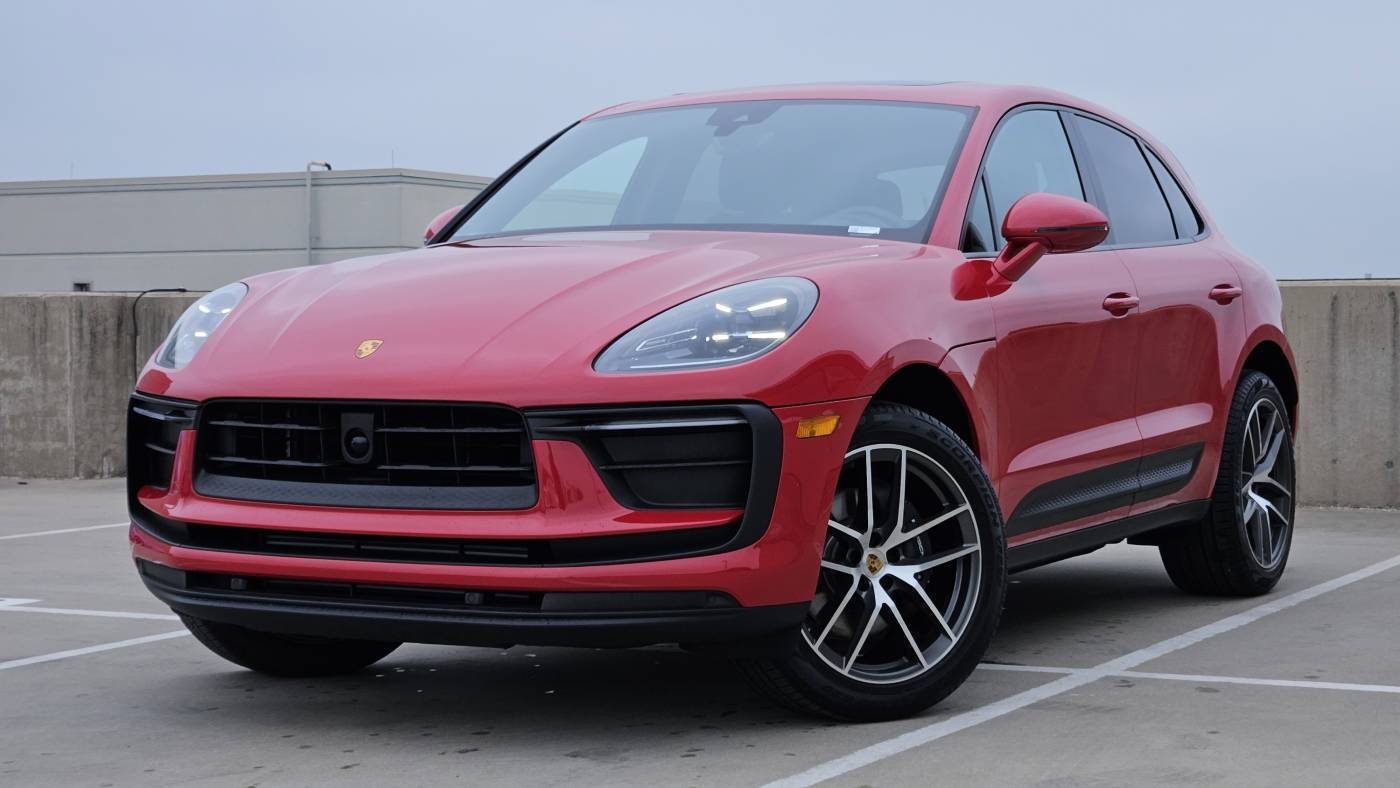 2025 Porsche Macan T