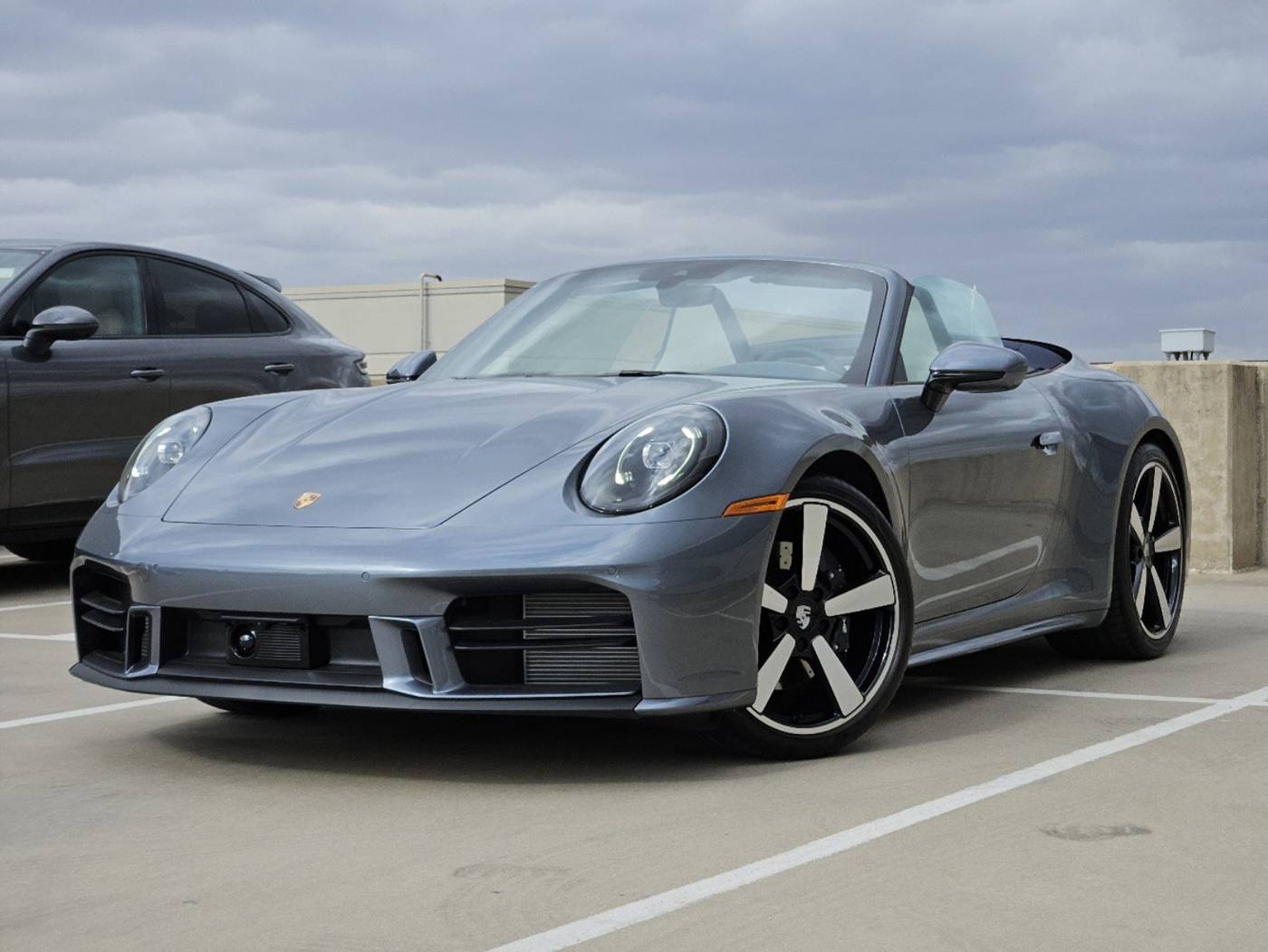 2025 Porsche 911 Carrera — Convertible — 300 mi — Dallas, TX