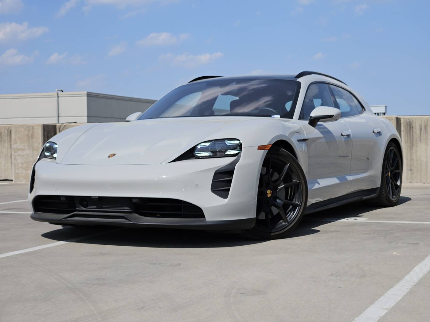 2024 Porsche Taycan GTS — Wagon — 5,416 mi — Dallas, TX