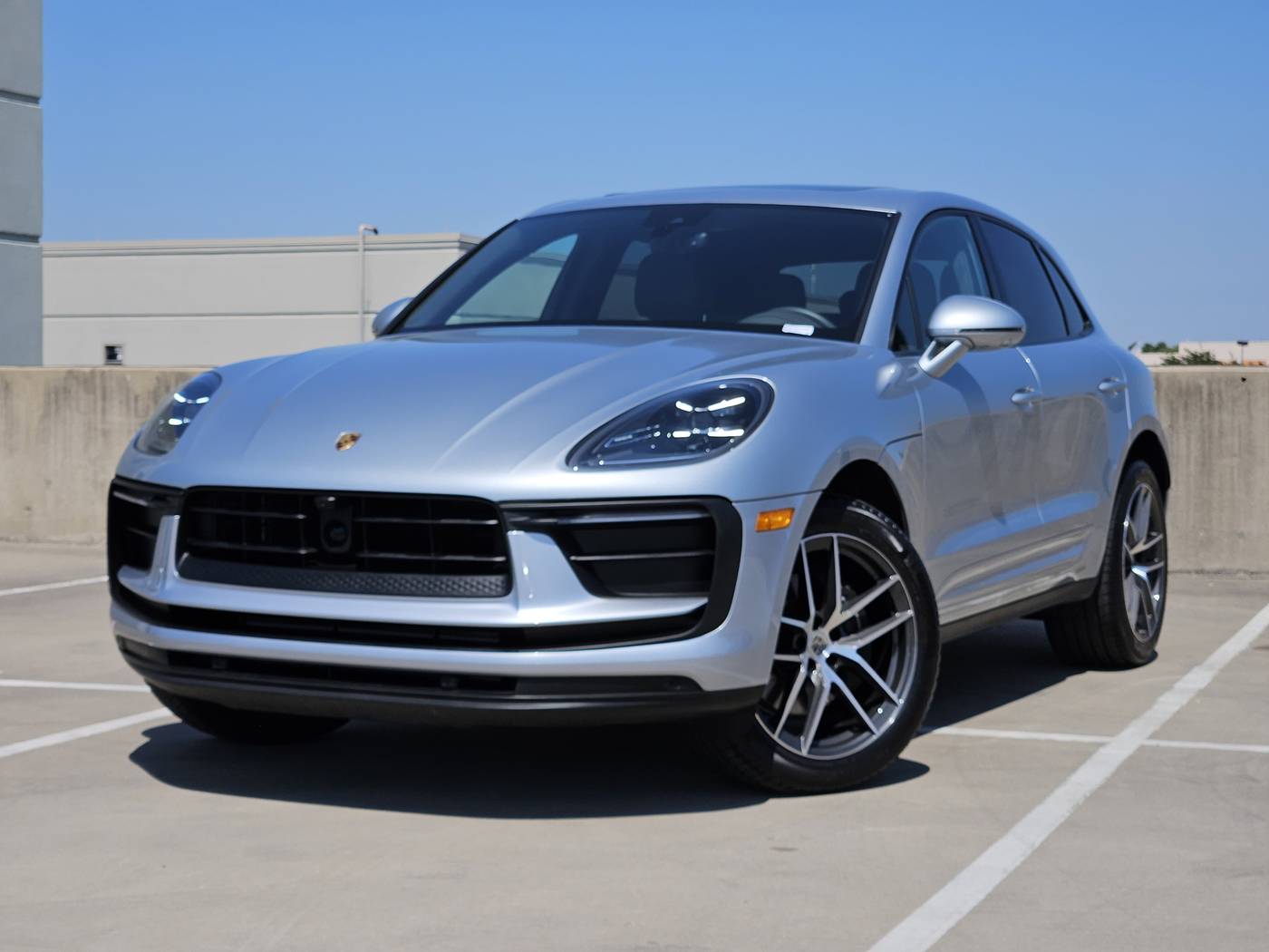 2025 Porsche Macan Standard — SUV — 266 mi — Dallas, TX