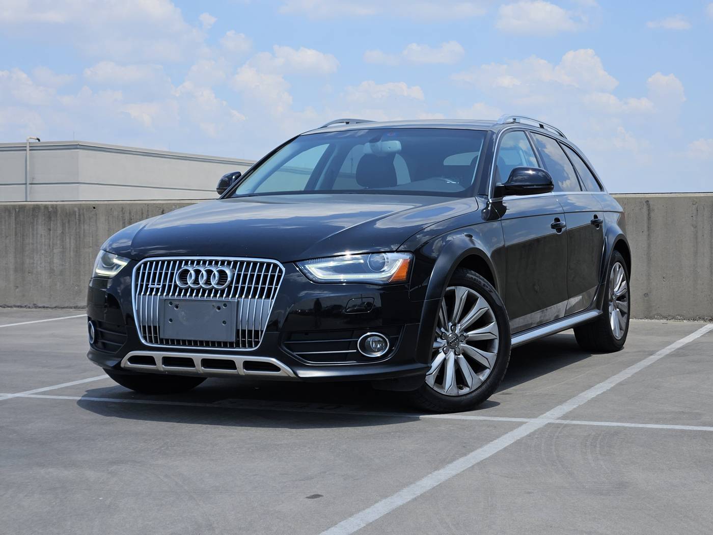 2015 Audi allroad Premium Plus — Wagon — 74,421 mi — Dallas, TX