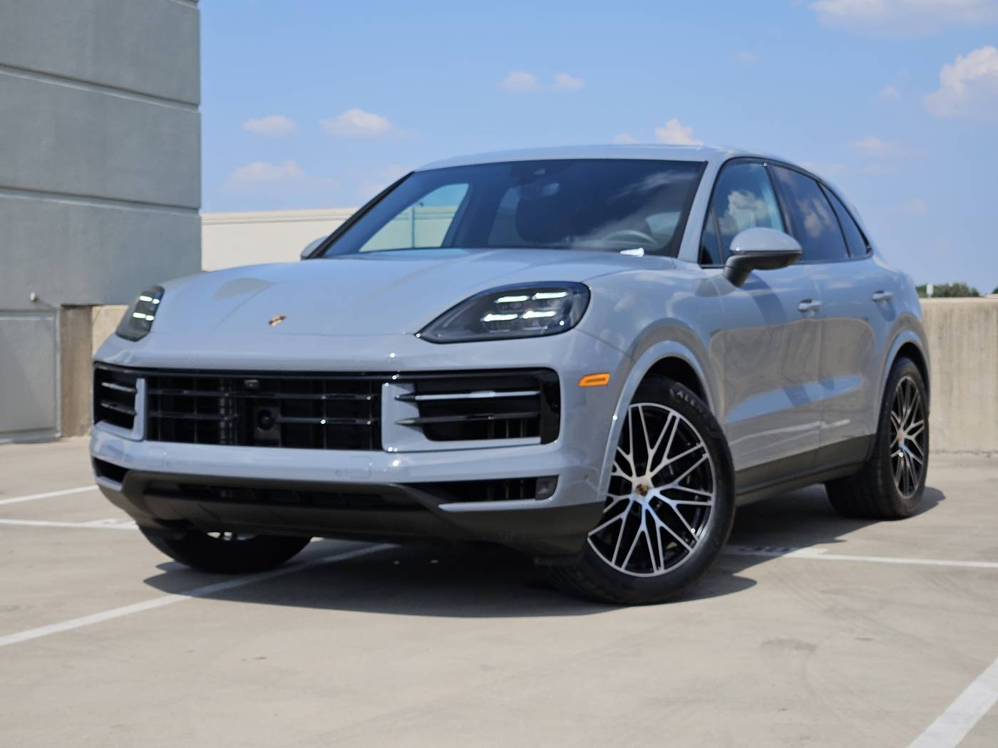 2025 Porsche Cayenne Cayenne — SUV — 89 mi — Dallas, TX