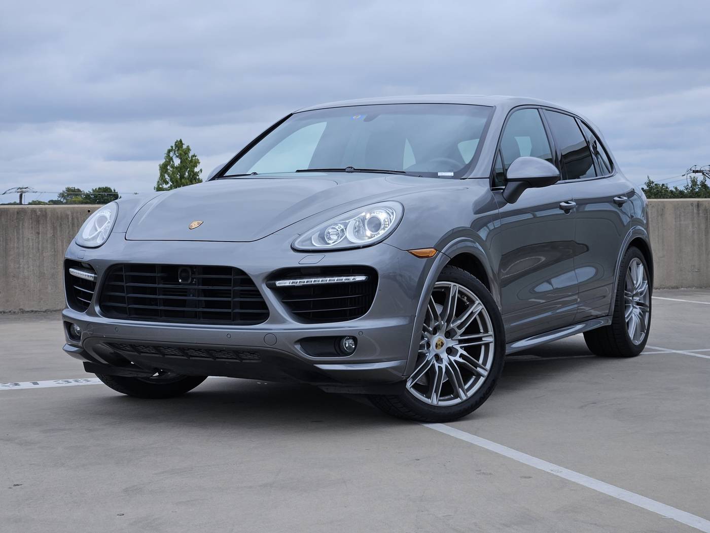 2014 Porsche Cayenne Turbo — SUV — 75,469 mi — Dallas, TX