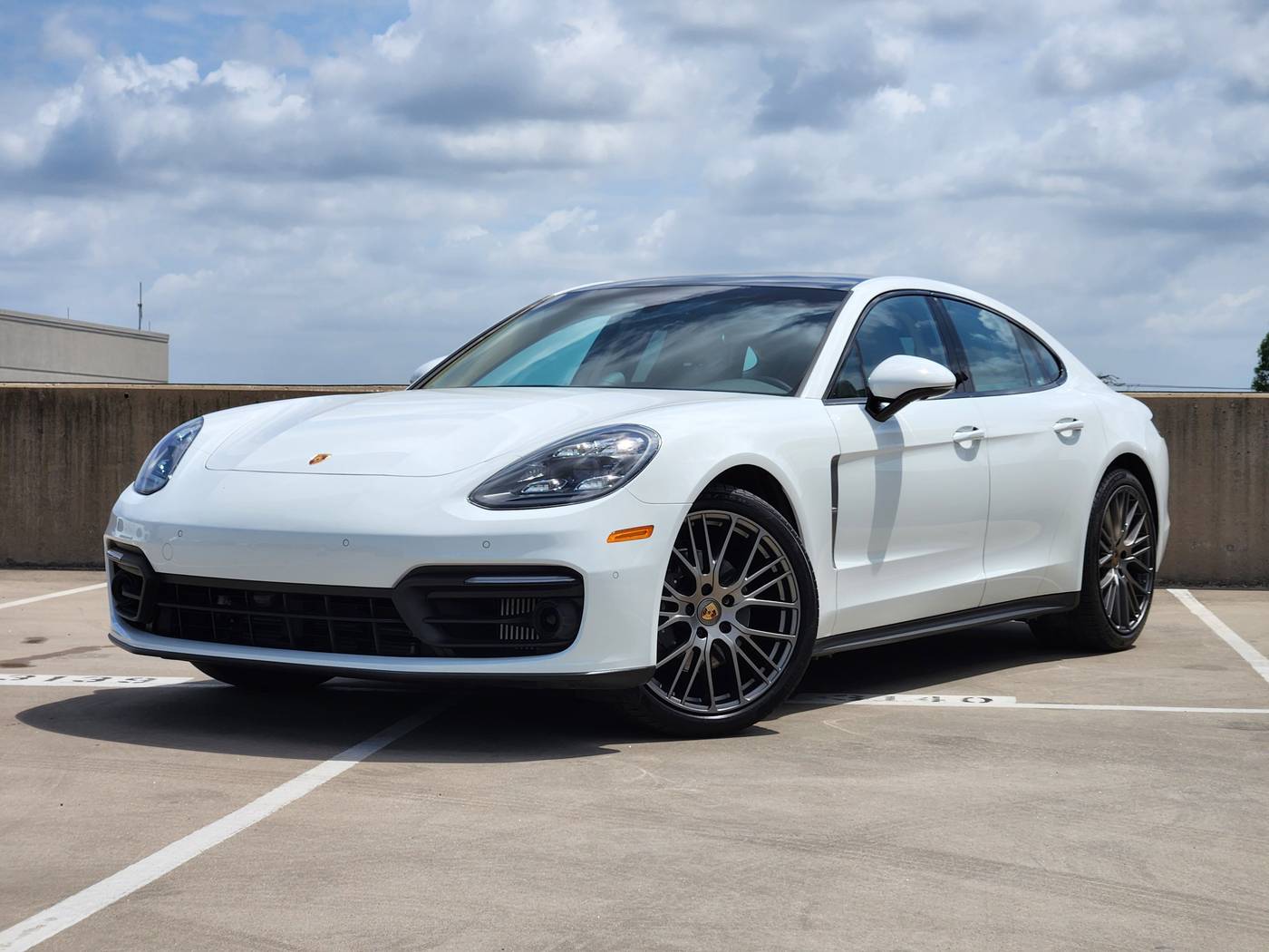 2022 Porsche Panamera Platinum Edition — Hatchback — 22,053 mi — Dallas, TX