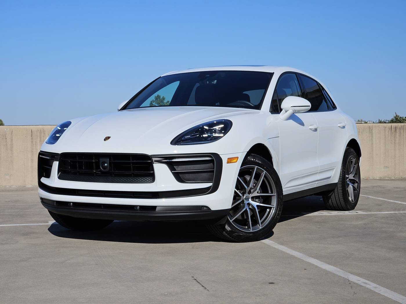 2025 Porsche Macan Standard — SUV — 12 mi — Dallas, TX