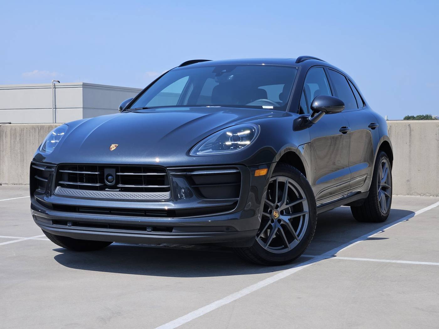 2025 Porsche Macan Standard — SUV — 718 mi — Dallas, TX