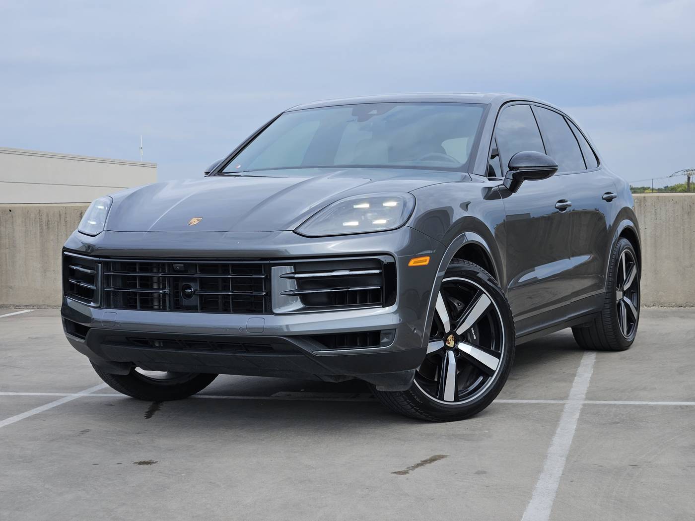 2024 Porsche Cayenne Cayenne — SUV — 30,385 mi — Dallas, TX