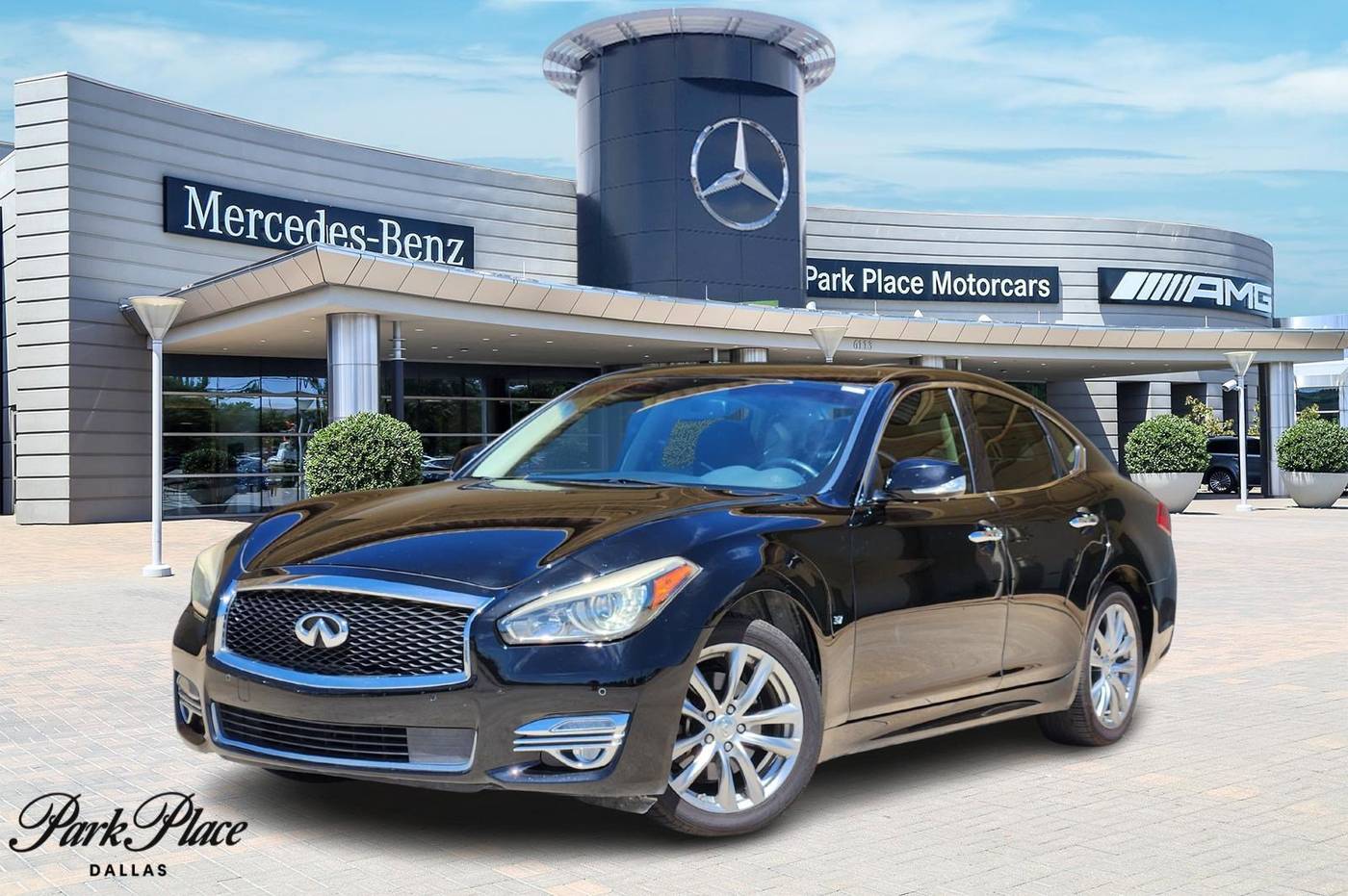 2015 INFINITI Q70 3.7 — Sedan — 126,904 mi — Dallas, TX