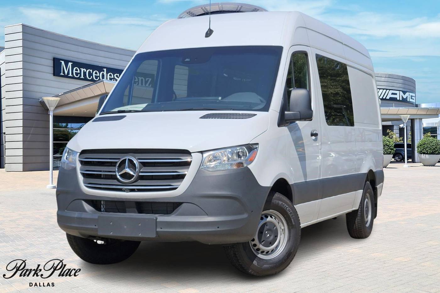 2024 Mercedes-Benz Sprinter Crew Van 2500 — Cargo Van — 9 mi — Dallas, TX