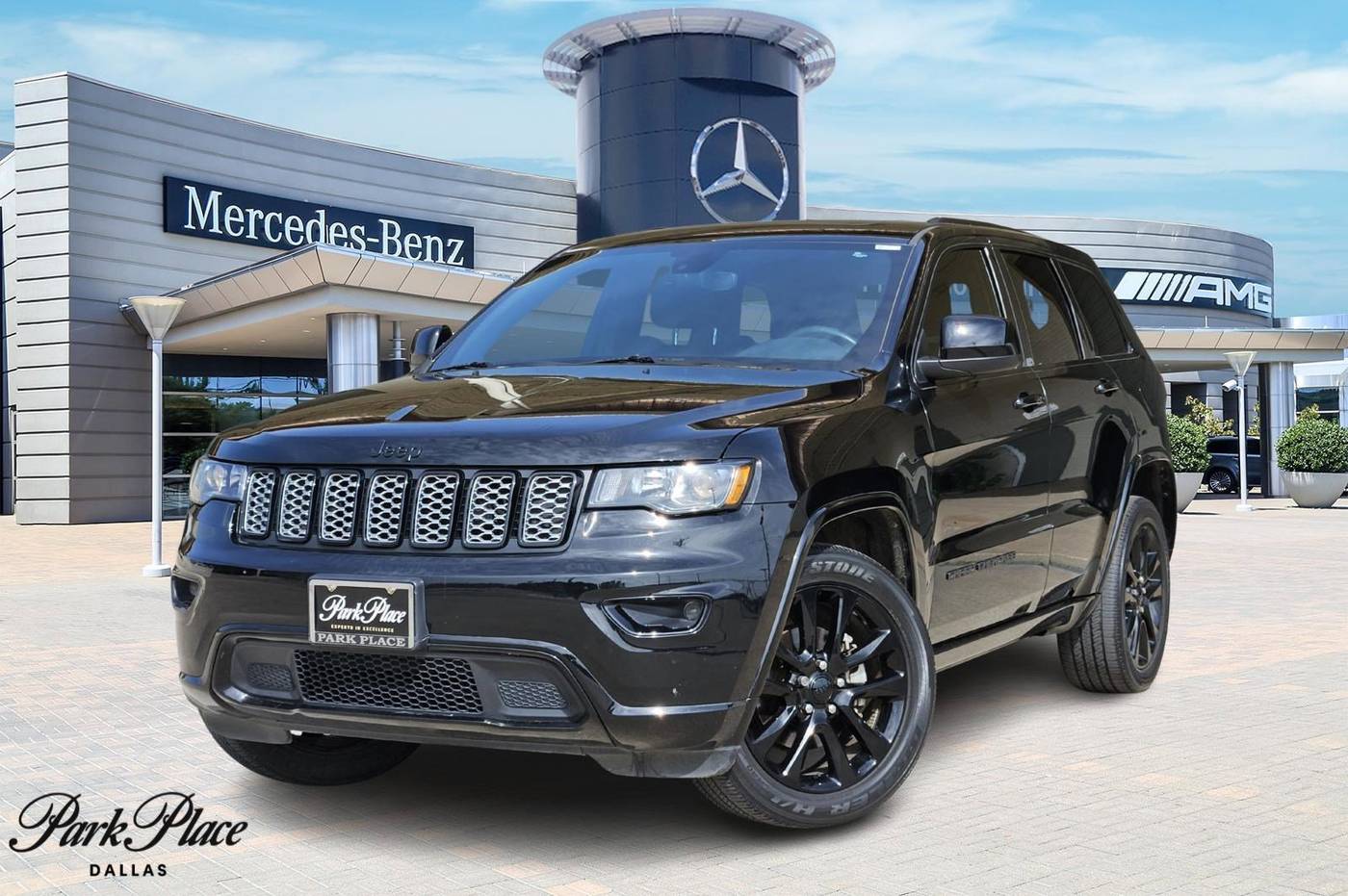 2020 Jeep Grand Cherokee Altitude — SUV — 37,456 mi — Dallas, TX