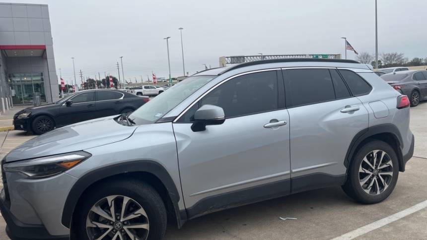 2022 Toyota Corolla Cross XLE — SUV — 25,505 mi — Houston, TX