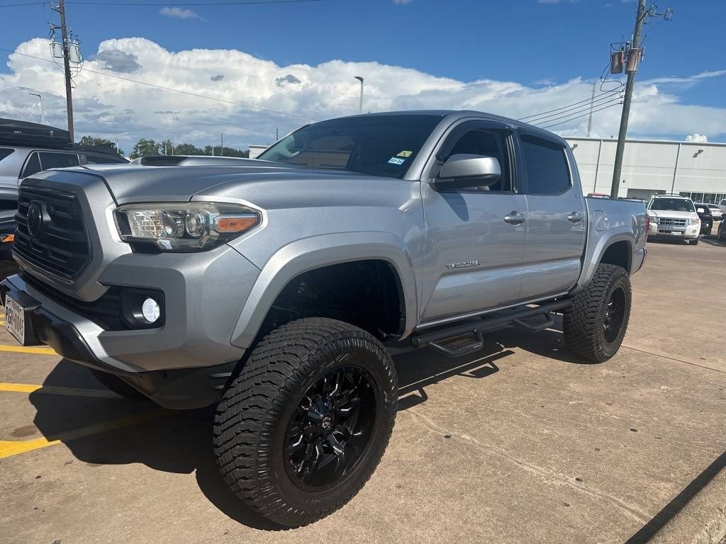 2018 Toyota Tacoma SR5 — Pickup Truck — 118,014 mi — Houston, TX