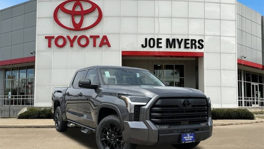 2024 Toyota Tundra SR5 — Pickup Truck — 4,411 mi — Houston, TX