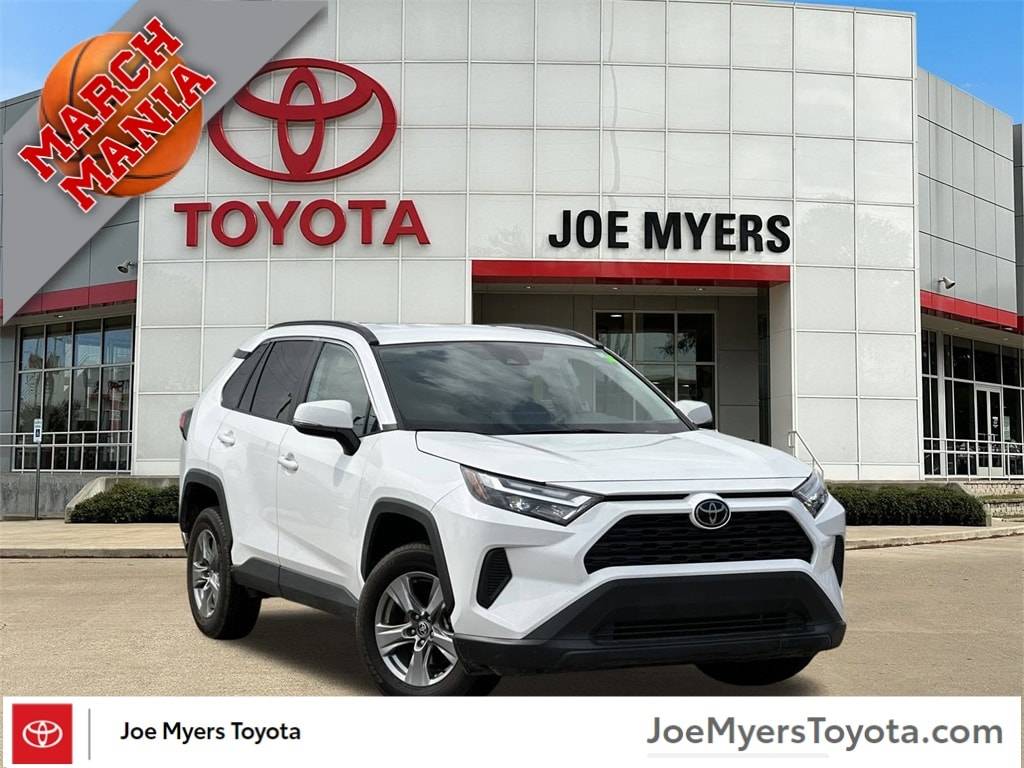 2024 Toyota RAV4 XLE — SUV — 19,829 mi — Houston, TX