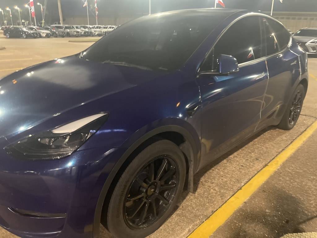 2023 Tesla Model Y Long Range — SUV — 33,105 mi — Houston, TX