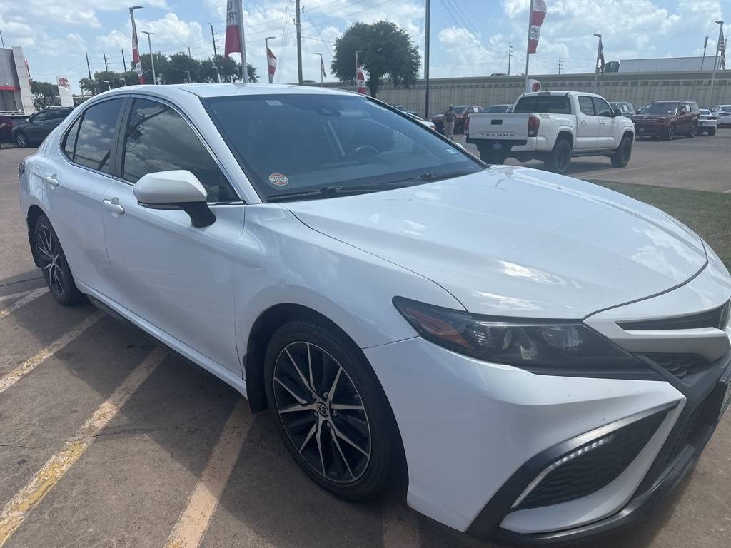 2022 Toyota Camry SE — Sedan — 57,093 mi — Houston, TX