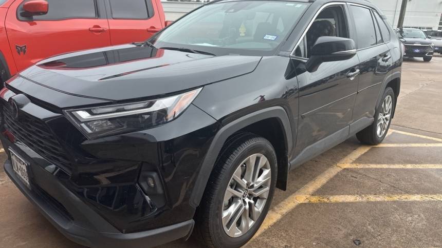 2024 Toyota RAV4 XLE Premium — SUV — 17,231 mi — Houston, TX