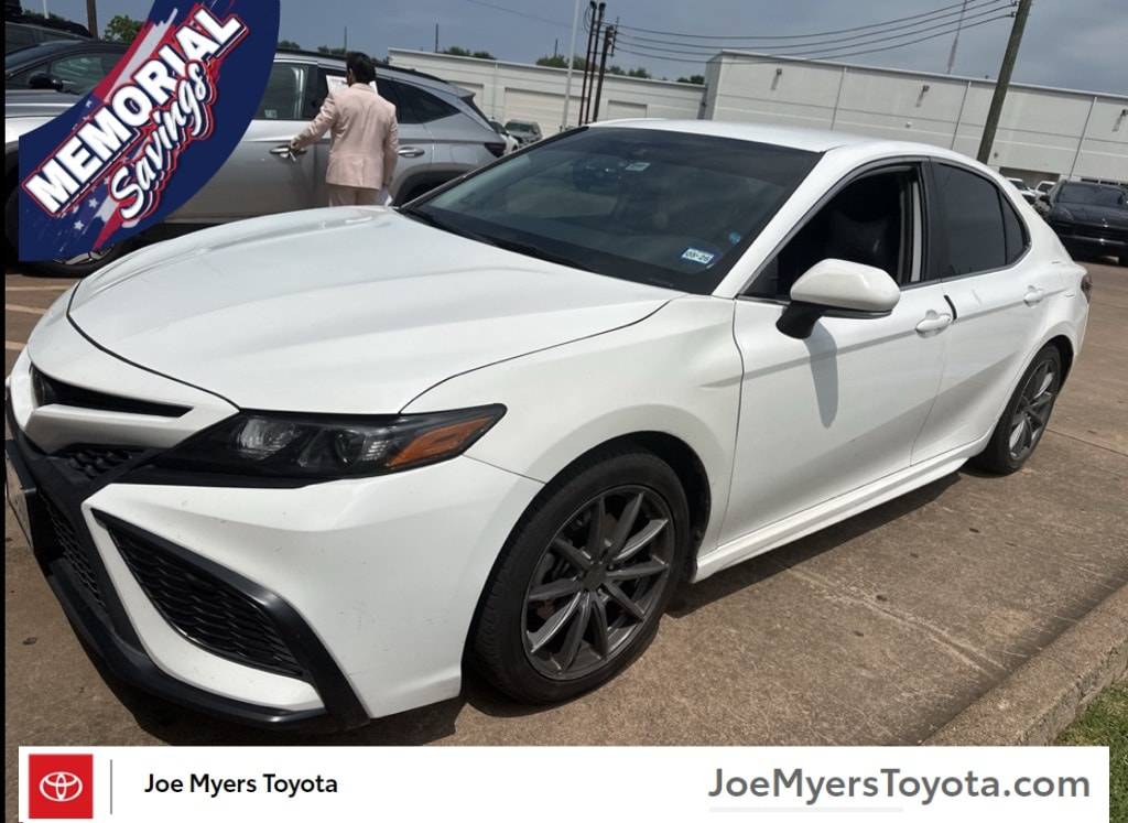 2022 Toyota Camry SE — Sedan — 106,266 mi — Houston, TX