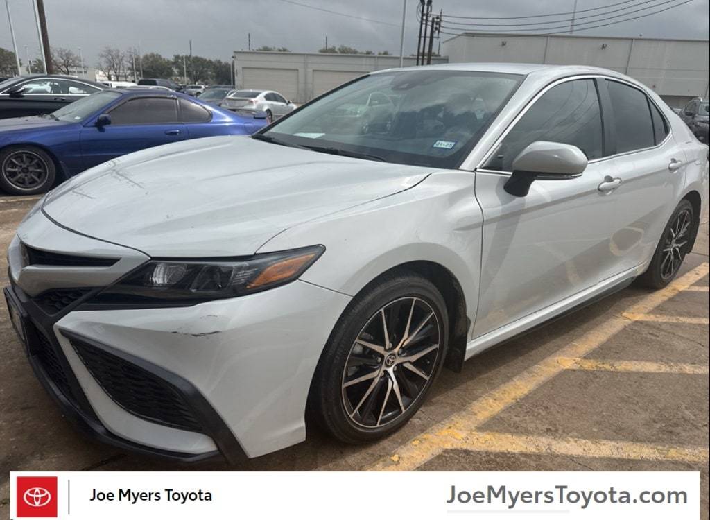 2023 Toyota Camry SE — Sedan — 19,813 mi — Houston, TX