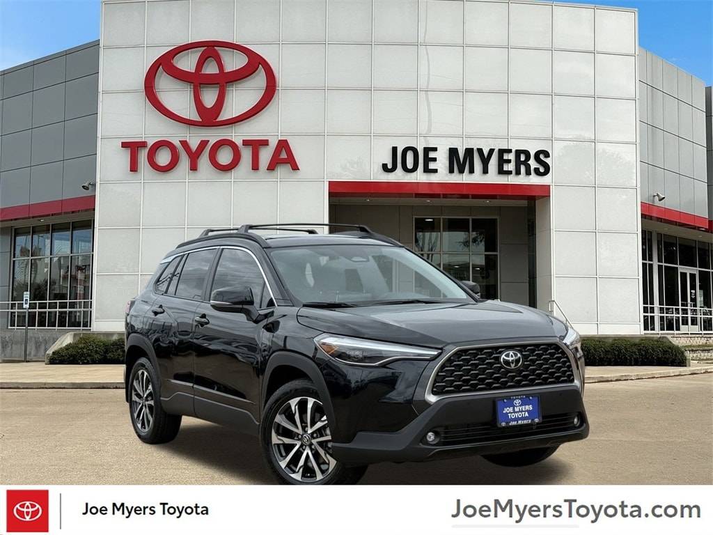 2025 Toyota Corolla Cross XLE — SUV — 66 mi — Houston, TX