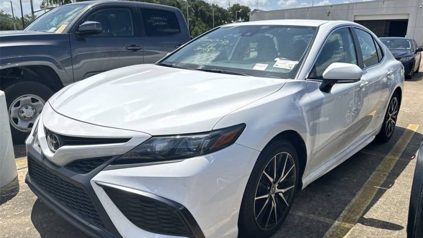 2022 Toyota Camry SE — Sedan — 66,459 mi — Houston, TX