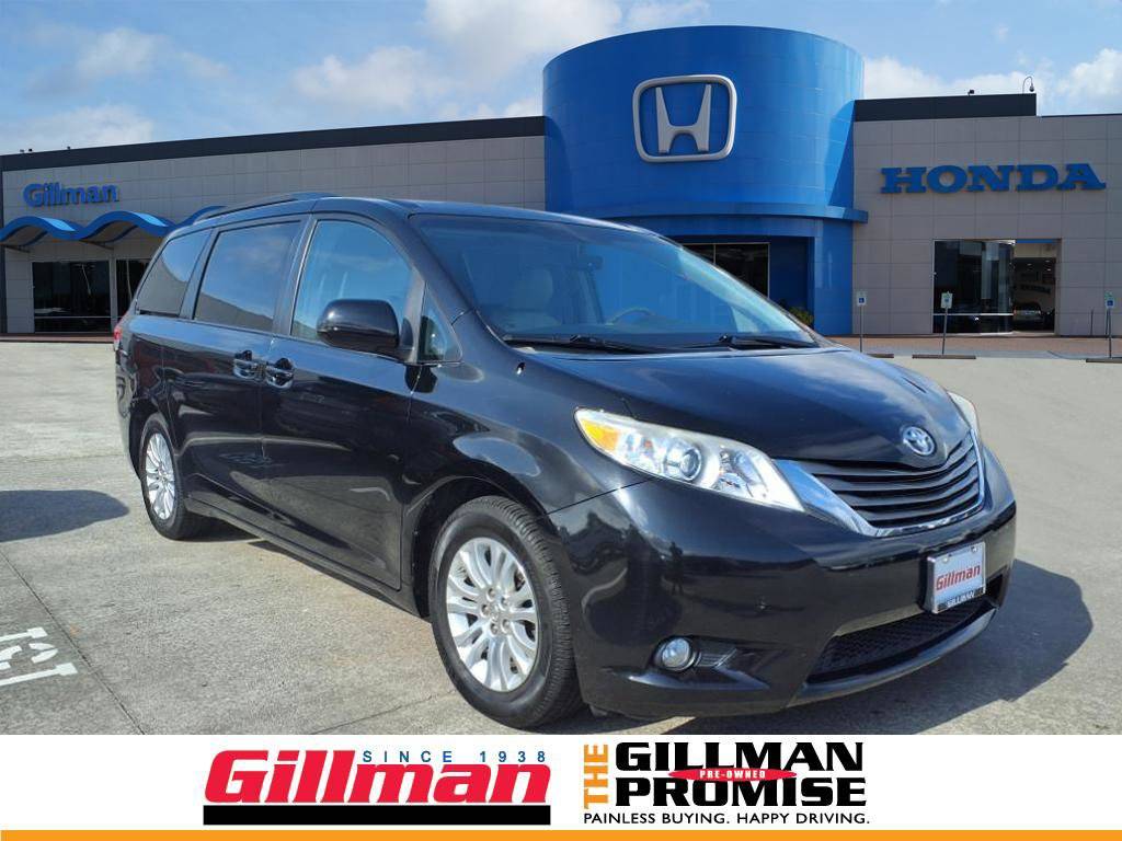 2014 Toyota Sienna XLE — Minivan — 109,245 mi — Houston, TX