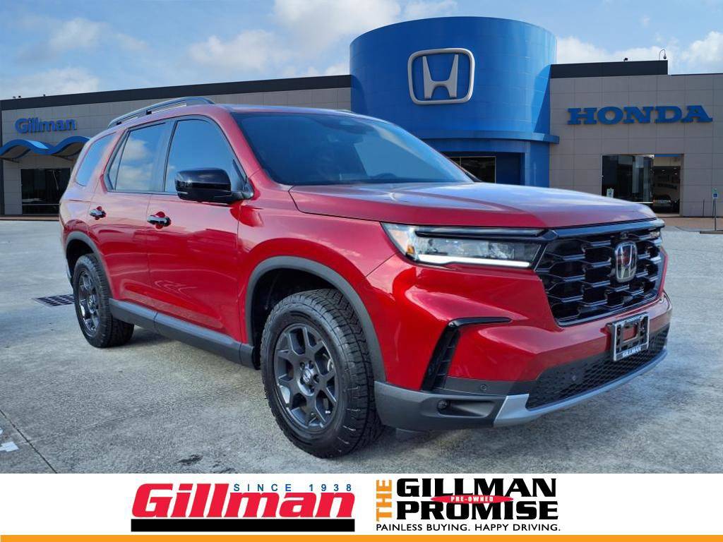 2025 Honda Pilot TrailSport — SUV — 7,901 mi — Houston, TX