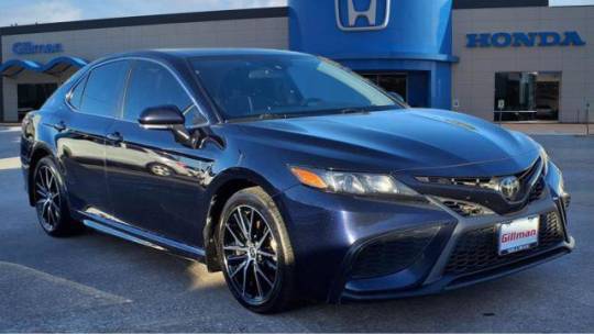 2022 Toyota Camry SE — Sedan — 228,253 mi — Houston, TX