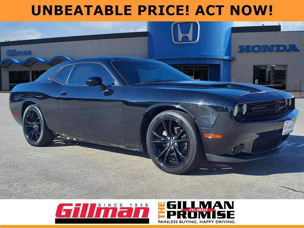2017 Dodge Challenger SXT — Coupe — 100,035 mi — Houston, TX