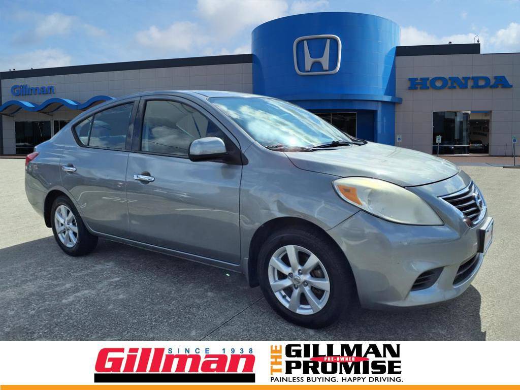 2014 Nissan Versa 1.6 SV — Sedan — 81,835 mi — Houston, TX