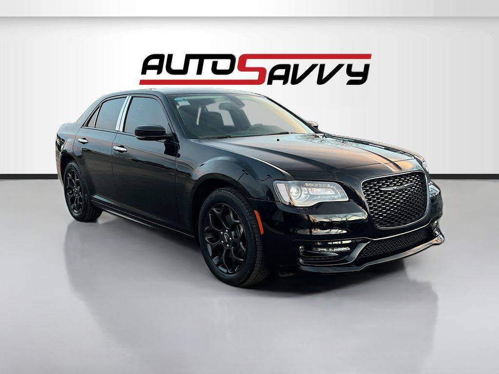 2023 Chrysler 300 Touring L