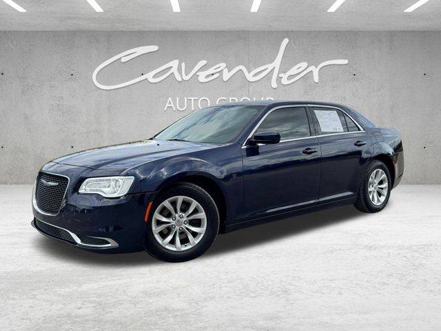 2015 Chrysler 300 Limited — Sedan — 107,694 mi — Boerne, TX