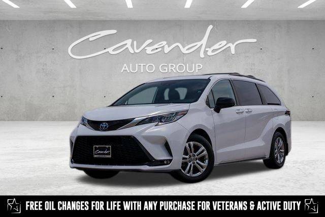 2023 Toyota Sienna XSE — Minivan — 29,238 mi — Boerne, TX