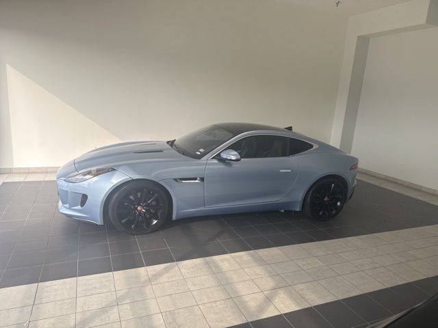 2017 Jaguar F-TYPE Premium