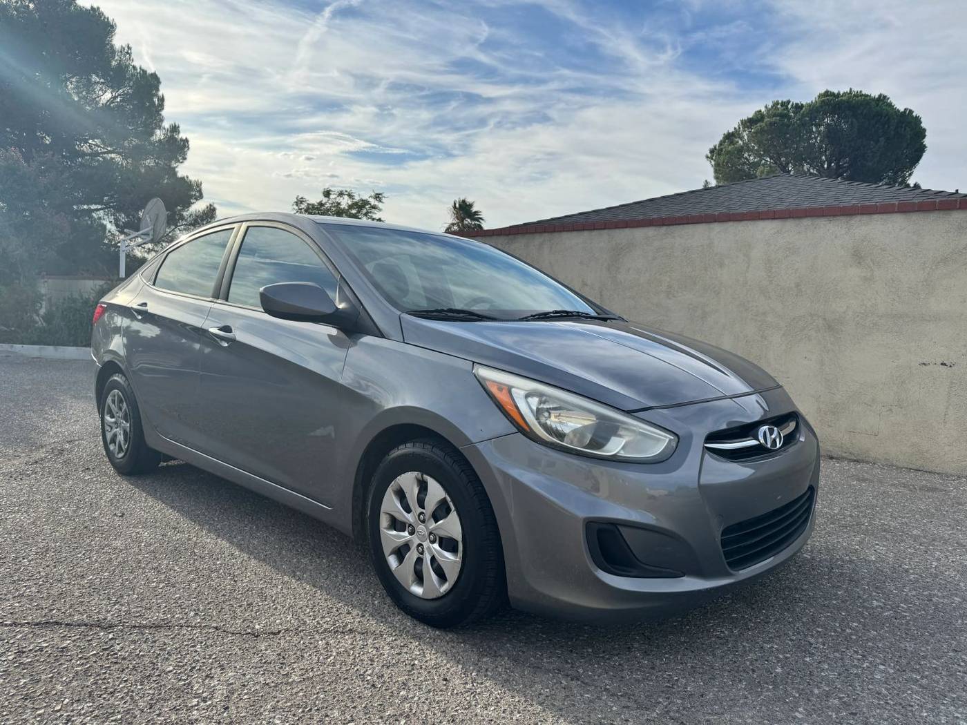 2017 Hyundai Accent SE — Sedan — 75,397 mi — Victorville, CA