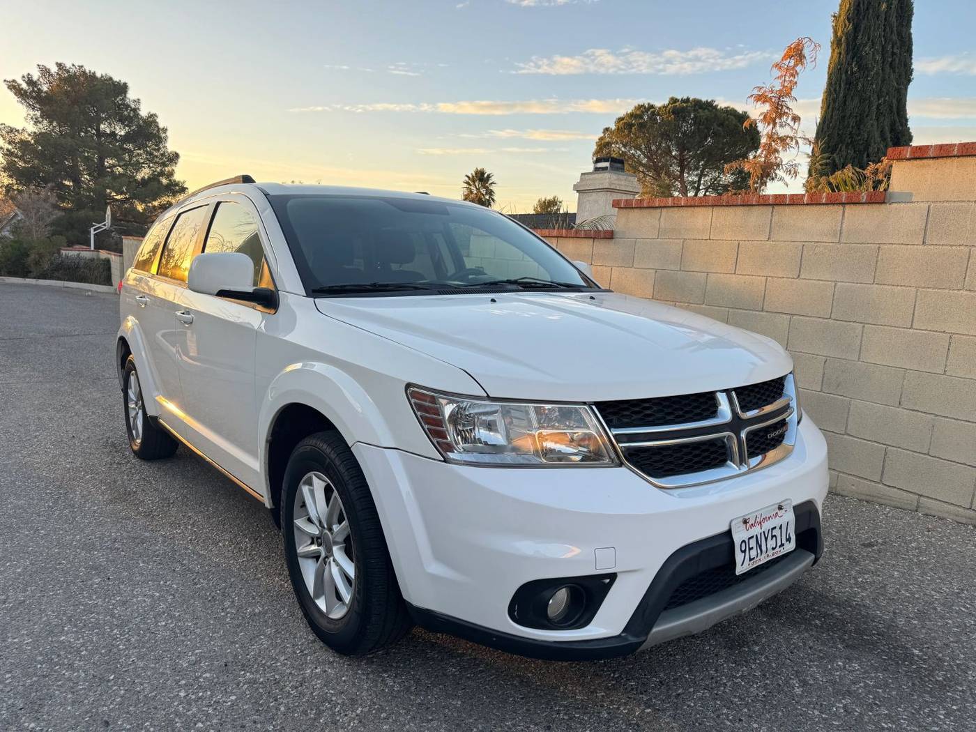 2014 Dodge Journey SXT — SUV — 117,974 mi — Victorville, CA