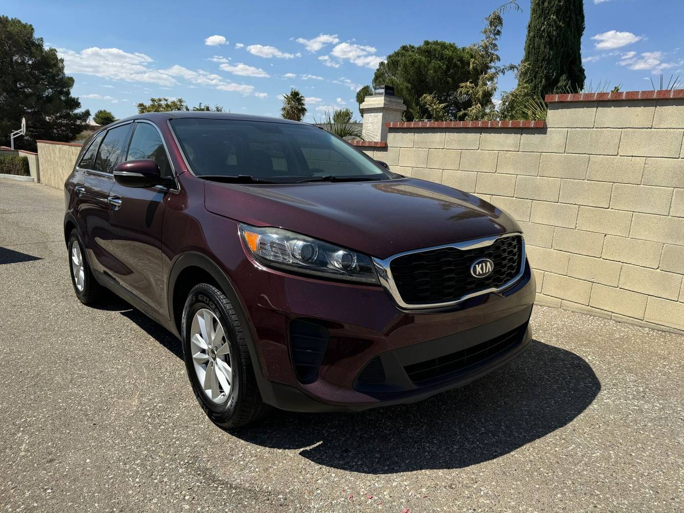 2019 Kia Sorento LX V6 — SUV — 95,349 mi — Victorville, CA