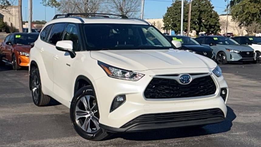 2020 Toyota Highlander Hybrid XLE — SUV — 62,639 mi — Jacksonville, NC