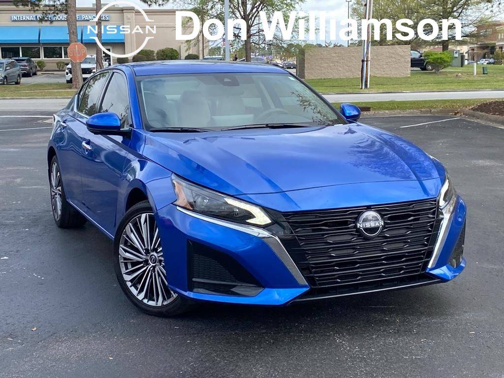 2025 Nissan Altima SL — Sedan — 1,052 mi — Jacksonville, NC