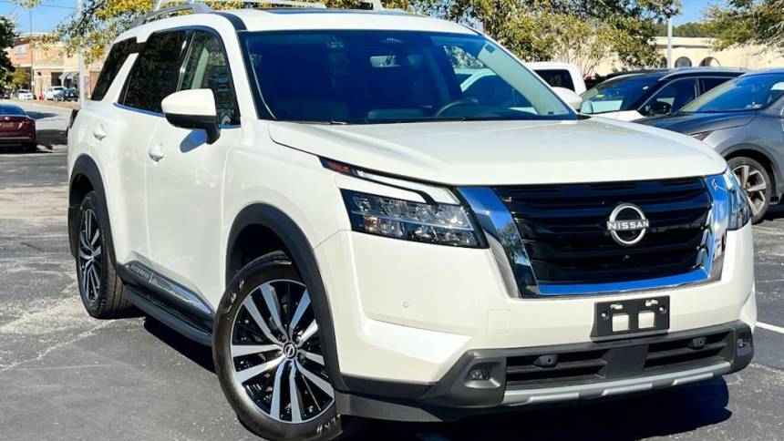 2023 Nissan Pathfinder Platinum — SUV — 13,870 mi — Jacksonville, NC