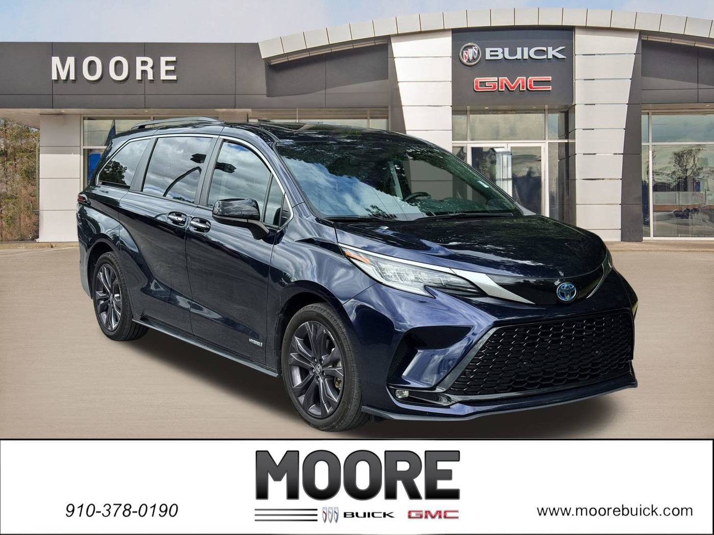 2021 Toyota Sienna XSE — Minivan — 82,624 mi — Jacksonville, NC