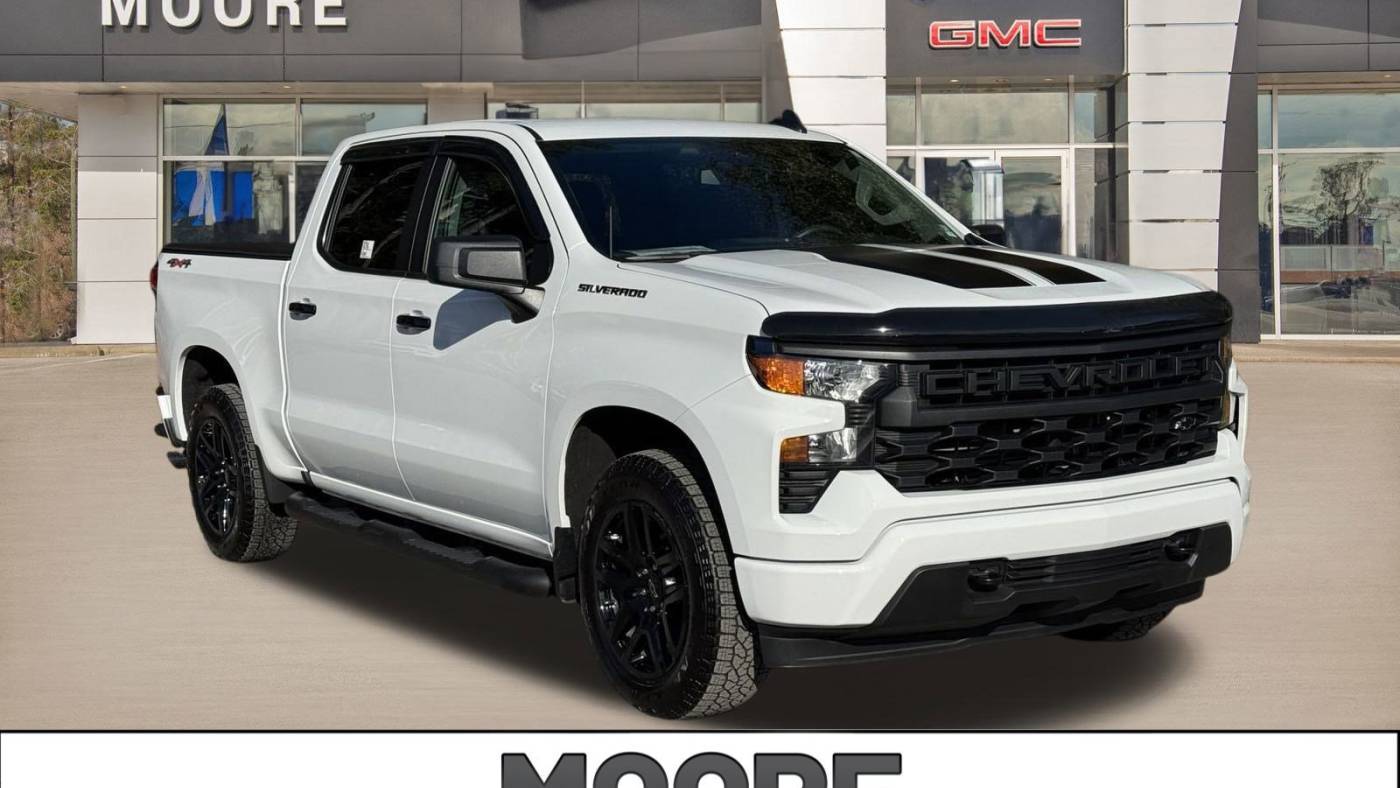 2024 Chevrolet Silverado 1500 Custom — Pickup Truck — 6,628 mi — Jacksonville, NC