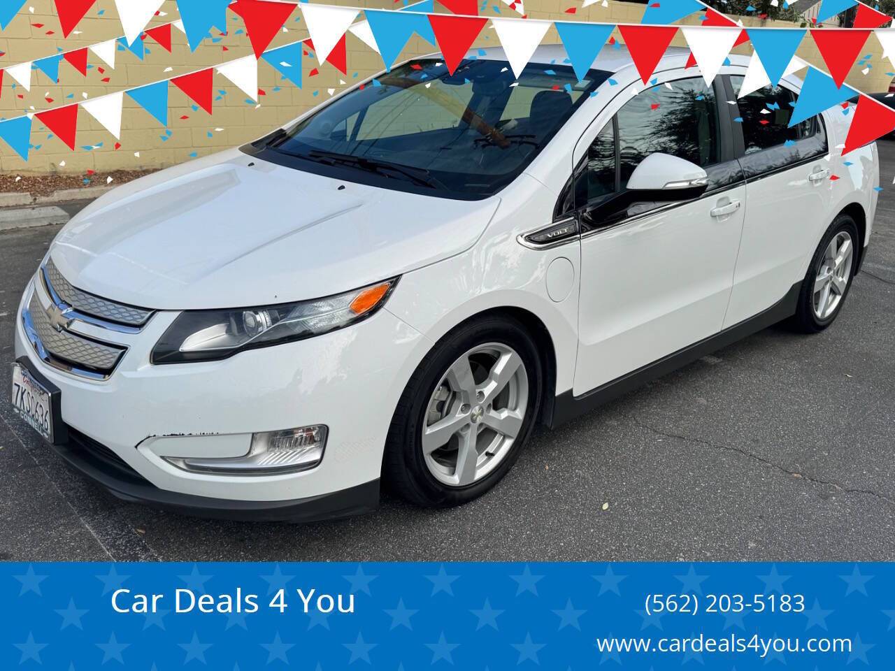 2015 Chevrolet Volt Base — Sedan — 120,868 mi — Whittier, CA