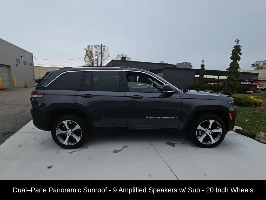 2023 Jeep Grand Cherokee Limited — SUV — 35,819 mi — Crystal Lake, IL