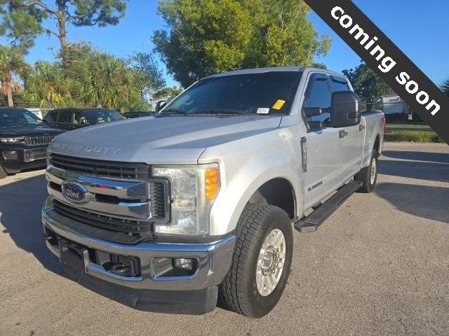 2017 Ford Super Duty F-250 XLT — Pickup Truck — 220,856 mi — Fort Myers, FL